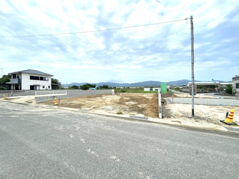 吉野川市鴨島町牛島76.56坪～6.66.7万円～